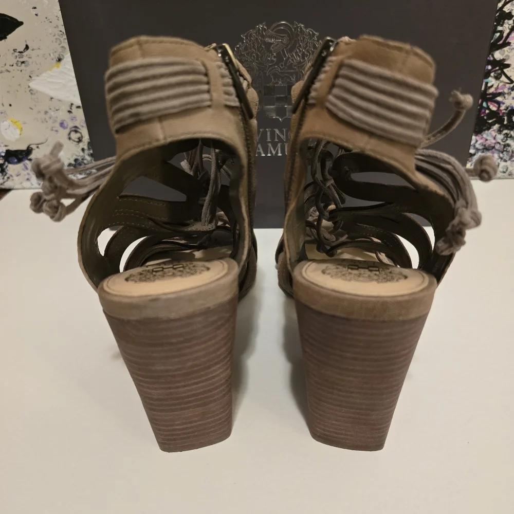 VINCE CAMUTO Tan Chunky Heel Laceup Sandals Tassles Detail Zipup Sides Size 11 - Picture 11 of 17